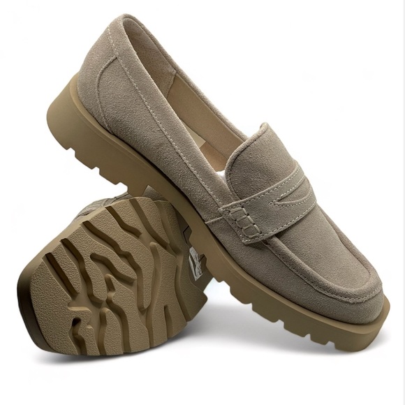 Dolce Vita Shoes - Dolce Vita Elias Suede Loafer | Women's | New